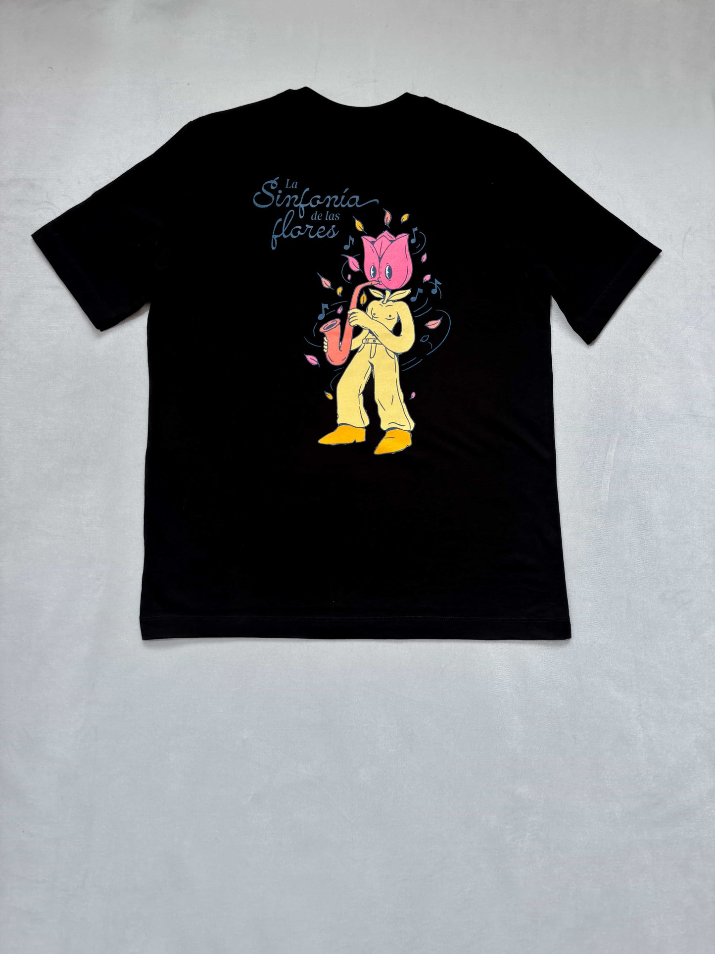 Camiseta negra tulipán saxofón